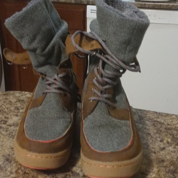 Rocket Dog Boots - Picture 1 of 4